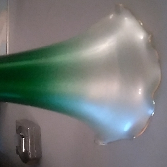 Hand blown glass angel - Picture 5 of 5